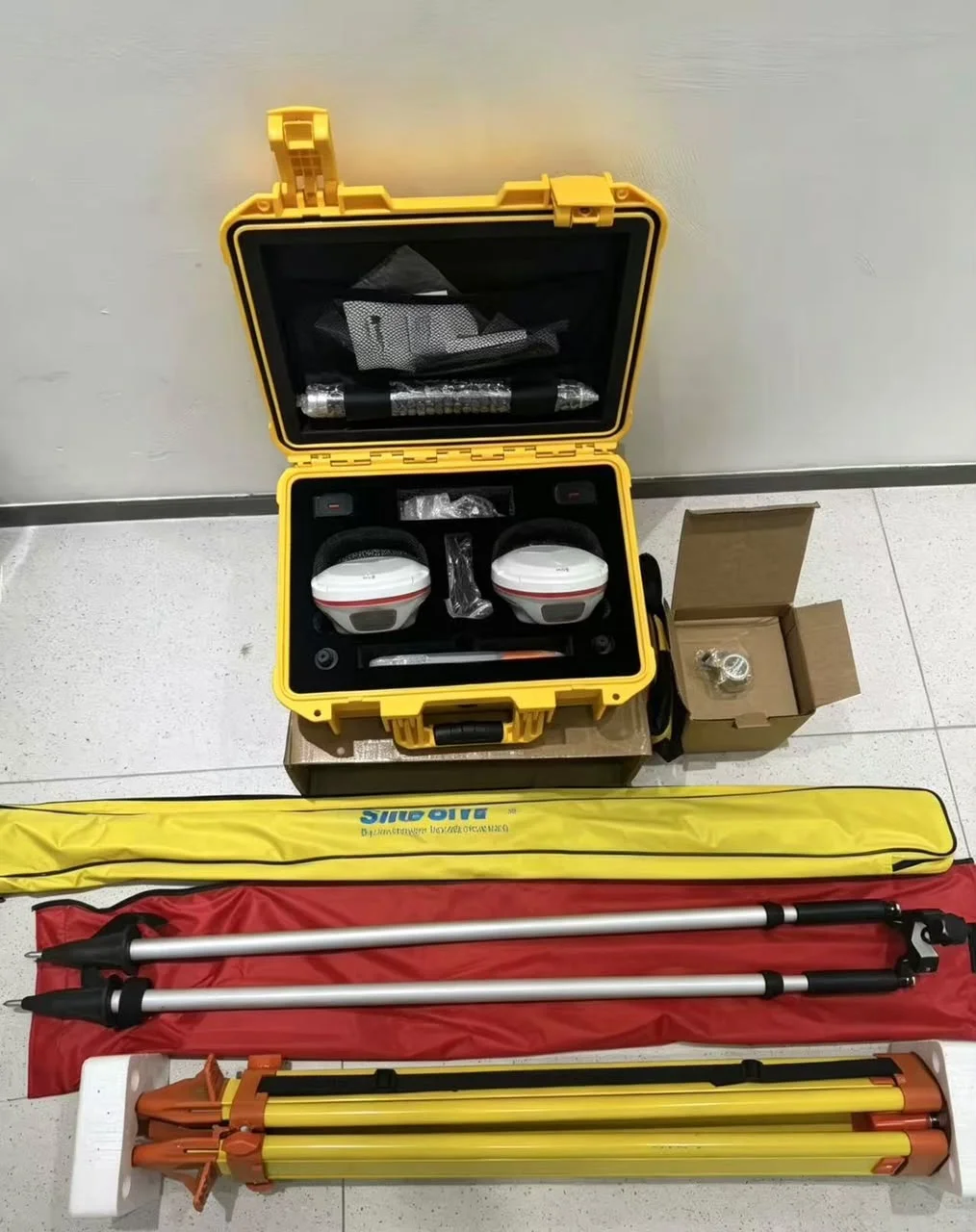 SinoGNSS / ComNav T10 Plus + T70 Pro RTK — vue 2