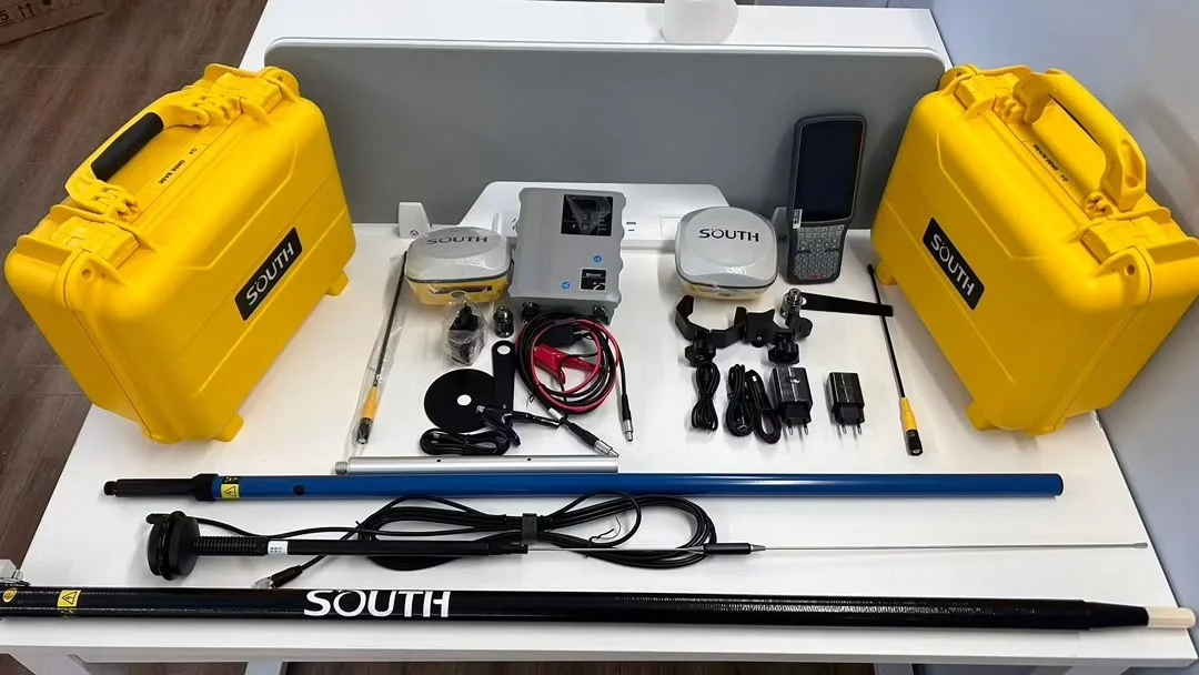 SOUTH Galaxy G1 / G6 GNSS RTK
